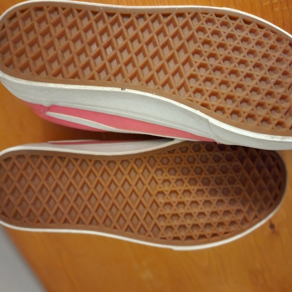 Pink vans - Picture 2 of 3